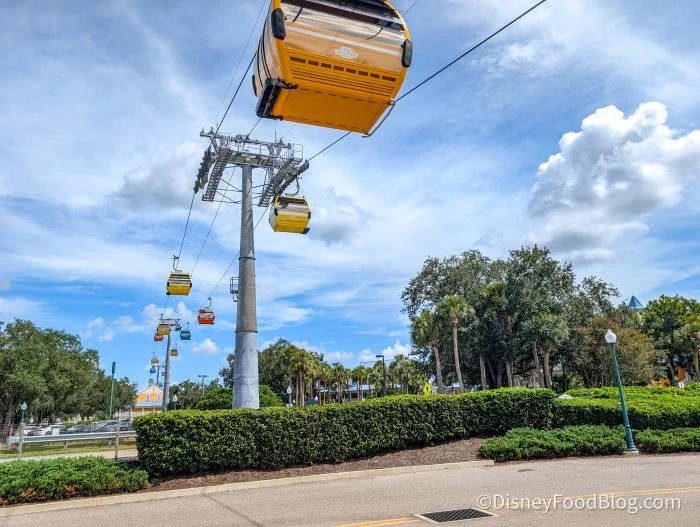 2025-wdw-disney-skyliner-caribbean-beach-station-down-temporarily-closed-epcot-line-3-700x527.webp
